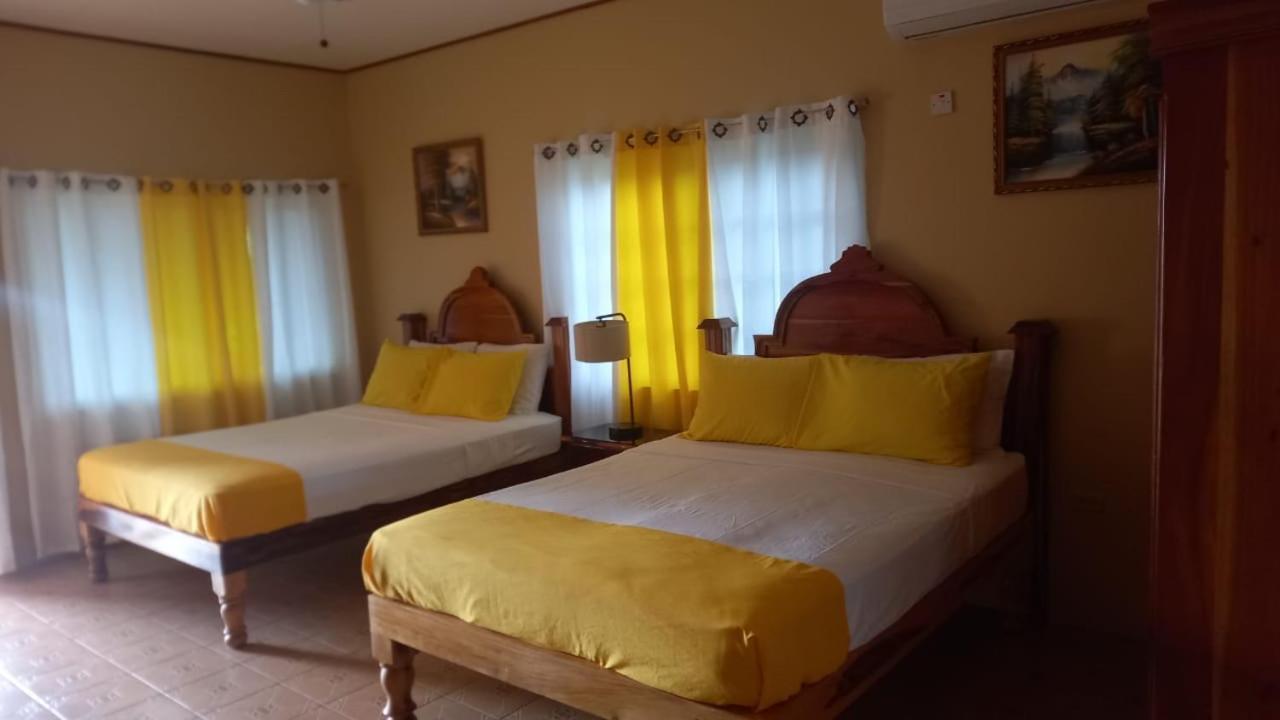 Brytan Villa Treasure Beach Zewnętrze zdjęcie